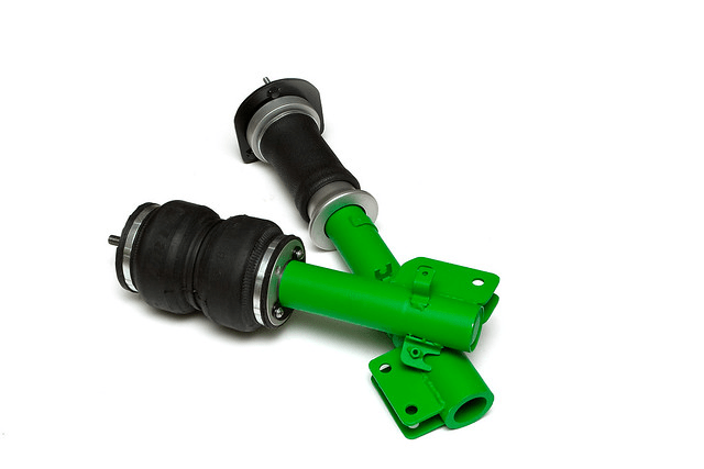 The first custom Subaru GD air suspension kit